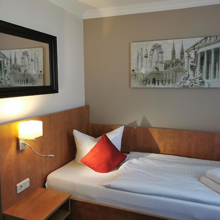 Cityhotel แบร์นบวร์ก ภายนอก รูปภาพ